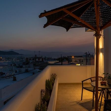 Enalios Sunset Suites Naxos City Екстер'єр фото