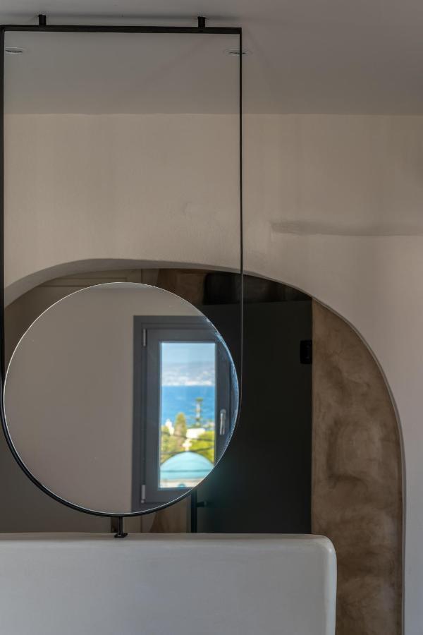 Enalios Sunset Suites Naxos City Екстер'єр фото