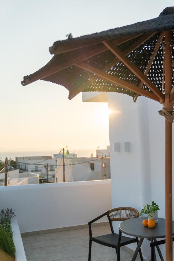 Enalios Sunset Suites Naxos City Екстер'єр фото