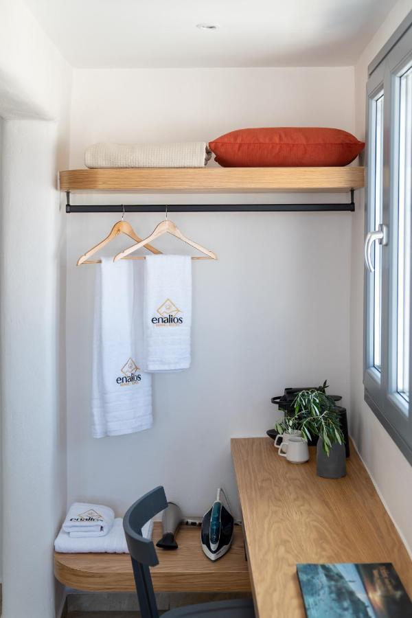 Enalios Sunset Suites Naxos City Екстер'єр фото